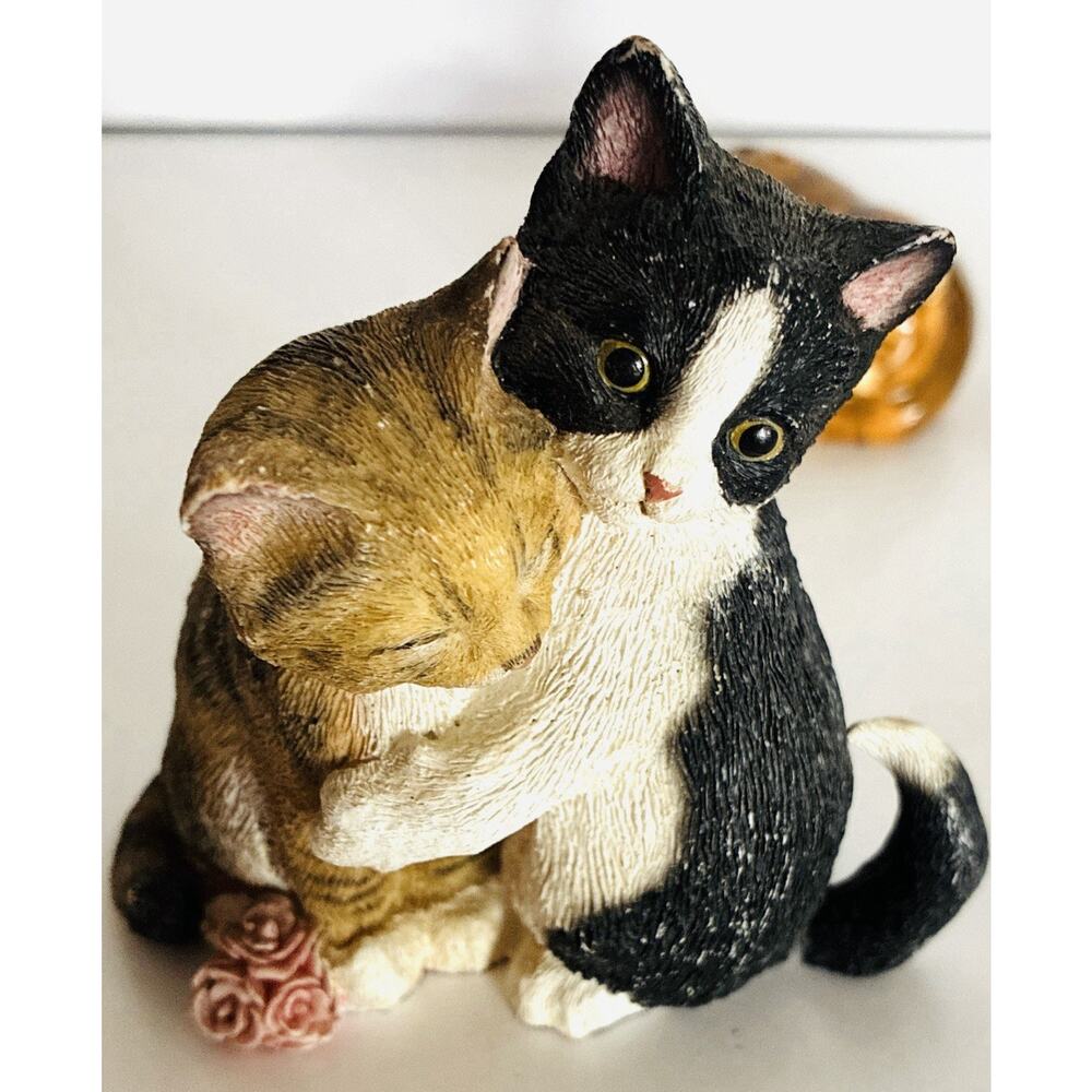 3 Cat Kitty Porcelain Ceramic Kitty Sweethearts Lenox 2003 Salt/ Pepper - Picture 4 of 5